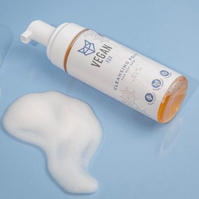 Cleansing Foam För Fet Och Blandad Hud, 200 ml Vegan Fox